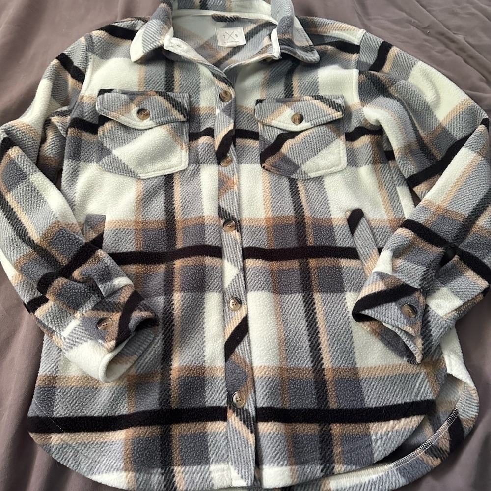 Women’s fleece plaid shacket size M